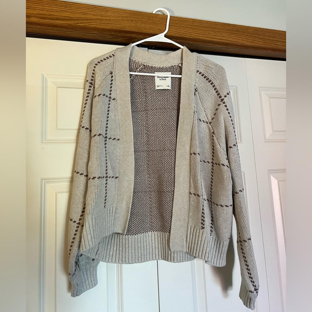 Oversized Abercrombie Cardigan